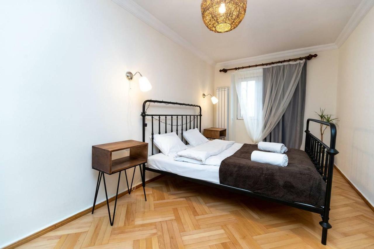 Wehost Cosy Apartment Tbilisi Eksteriør bilde
