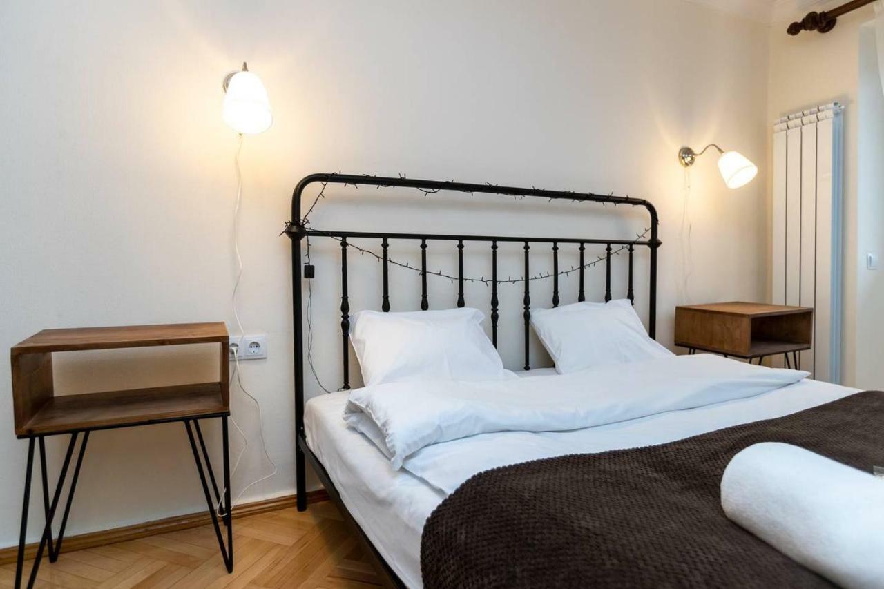 Wehost Cosy Apartment Tbilisi Eksteriør bilde