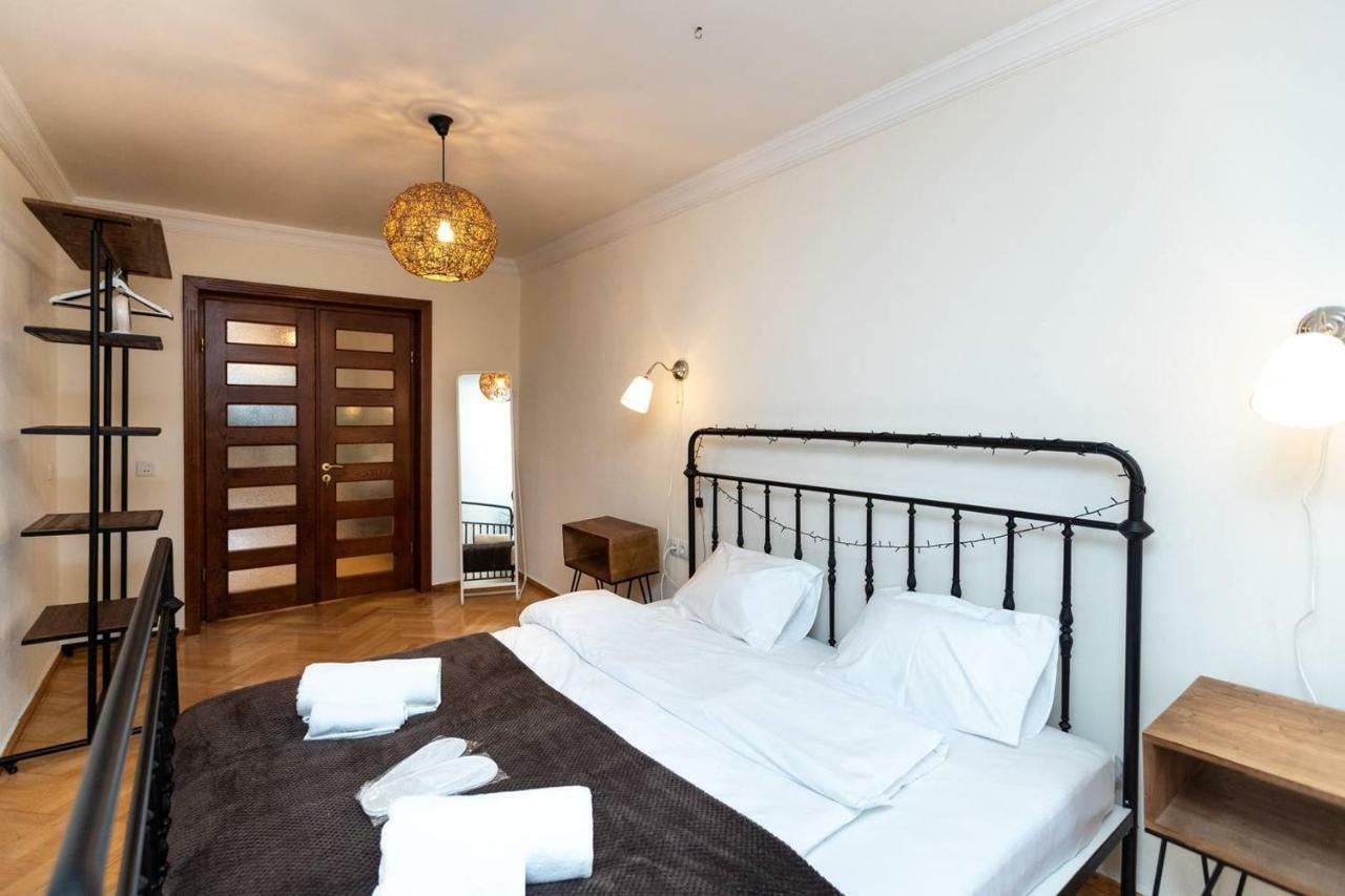 Wehost Cosy Apartment Tbilisi Eksteriør bilde